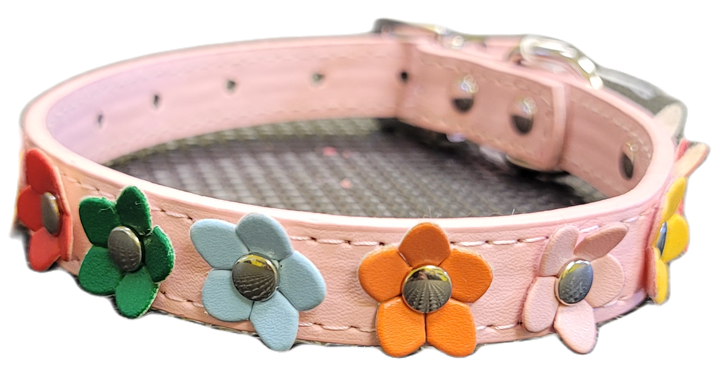 Pink Dog collar with Daisys