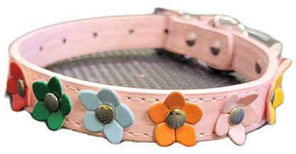 Pink Dog collar with Daisys