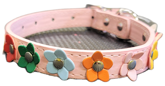 Pink Dog collar with Daisys